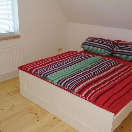 Dom wakacyjny 2 Bedroom In Gnoien Ot Doelitz